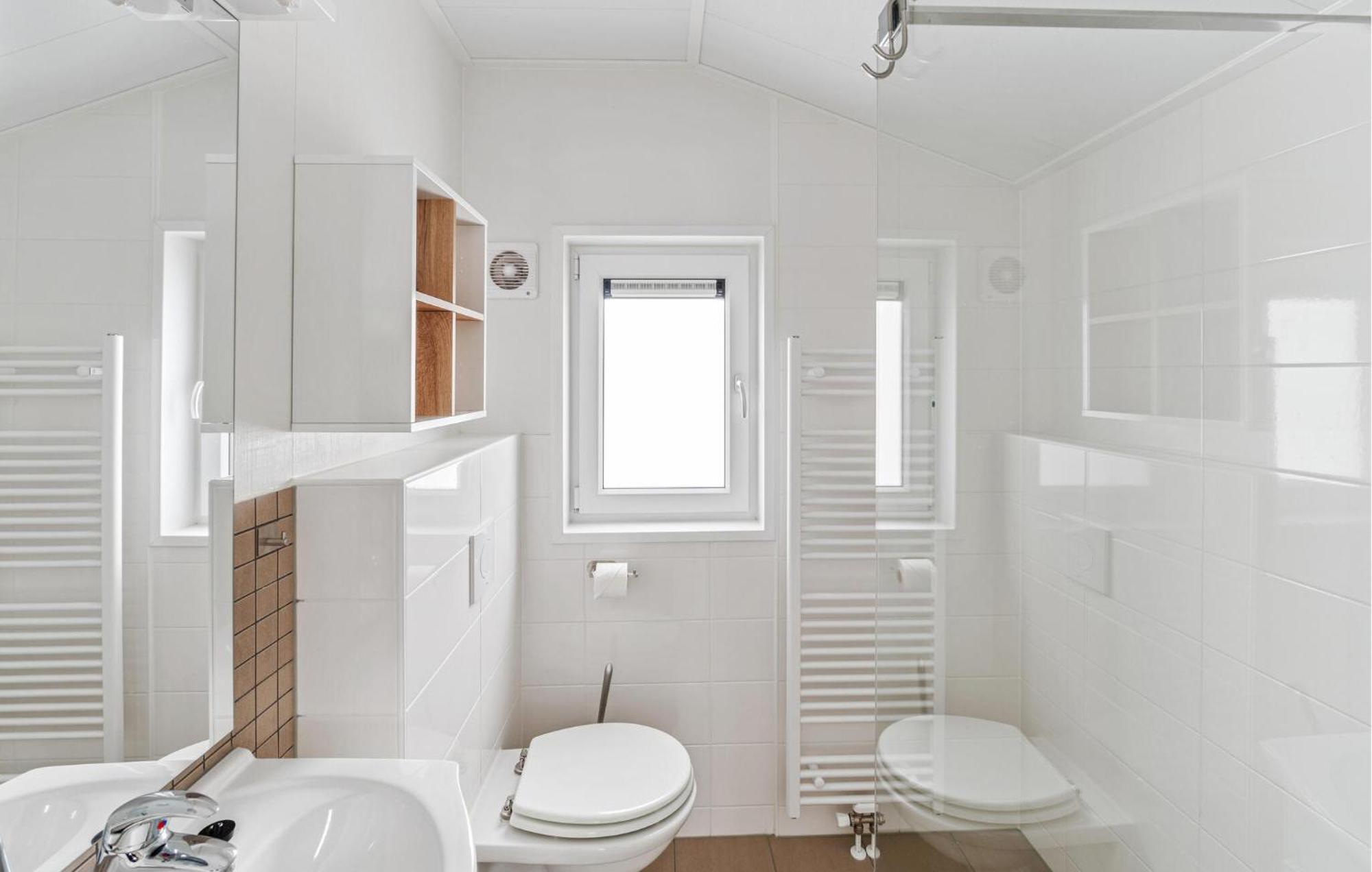 2 Bedroom Beautiful Home In Suesel Susel Экстерьер фото